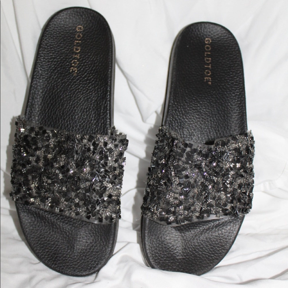 Sandals - Picture 3 of 3